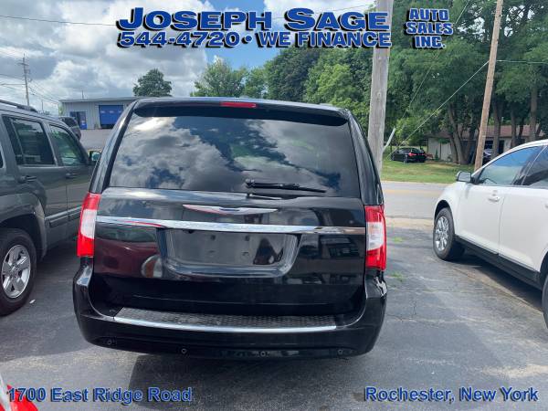 2013 Chrysler Town & Country - EASY Credit! EASY Finance Here! for sale in Rochester , NY – photo 3