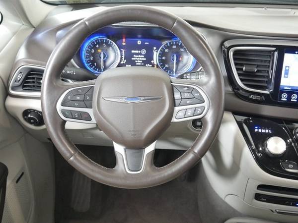 2017 Chrysler Pacifica Touring-L Plus ** CREDIT ISSUES? NO PROBLEM!! for sale in Coon Rapids, MN