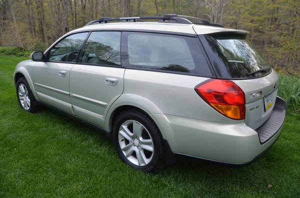 2005 Subaru Outback XT Limited for sale in Erie, PA – photo 5