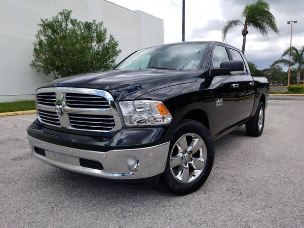 2017 Ram 1500 Big Horn~ 4X4~ CREW CAB~ LIKE NEW CONDITION~ FINANCE... for sale in Sarasota, FL – photo 4