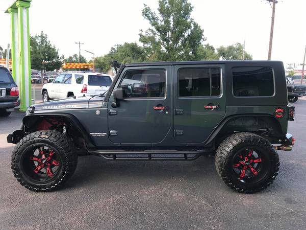 JEEP WRANGLER UNLIMITED RUBICON 4X4 - LOW MILEAGE - CLEAN TITLE for sale in Colorado Springs, CO – photo 5