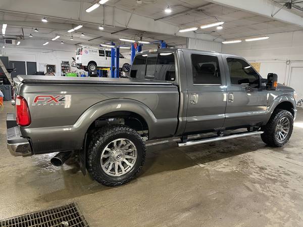 2016 Ford F-250 Lariat Super Duty 4x4 4Dr 6 8 ft SB ONLY 172K for sale in Sioux Falls, SD – photo 2