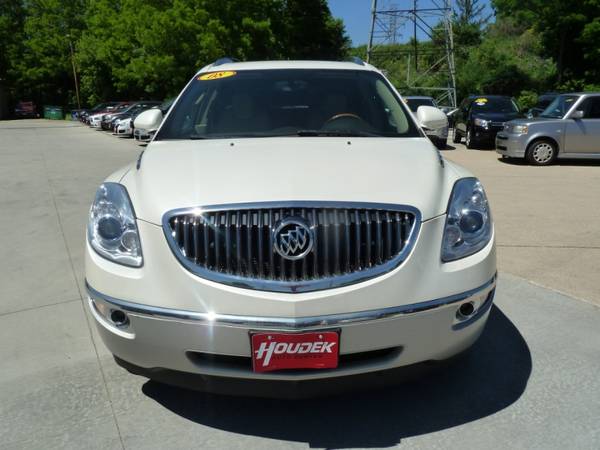 2008 Buick Enclave CXL FWD for sale in Marion, IA – photo 2