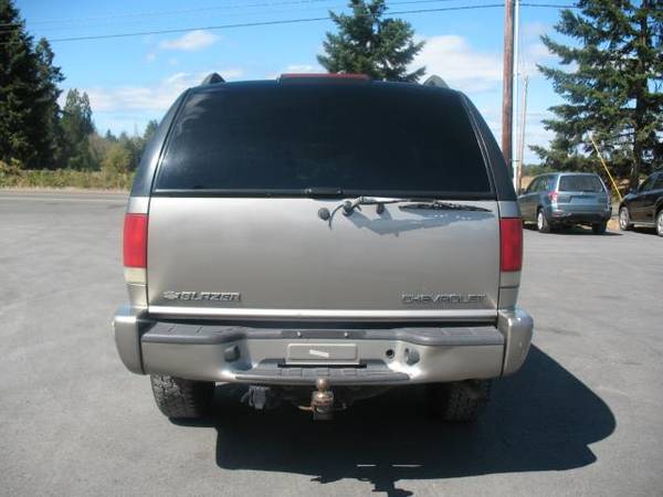 2002 Chevrolet Blazer 4dr 4WD LS - cars & trucks - by dealer -... for sale in Roy, WA – photo 12