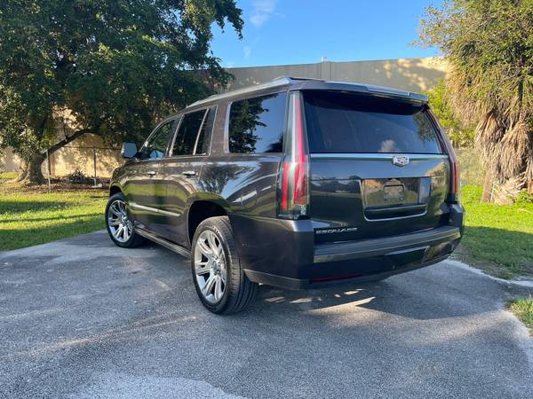 2015 Cadillac Escalade - - by dealer - vehicle for sale in Margate, FL – photo 3