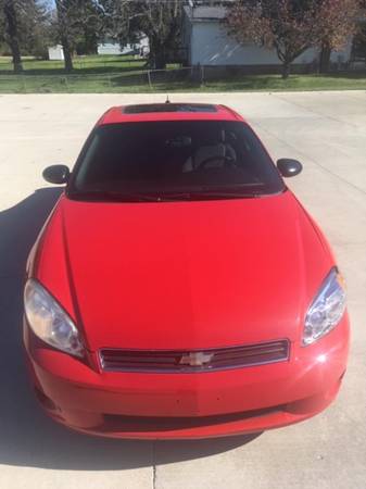 Red 2006 Chevy Monte Carlo LT Coupe (147,000 Miles) for sale in Dallas Center, IA – photo 7