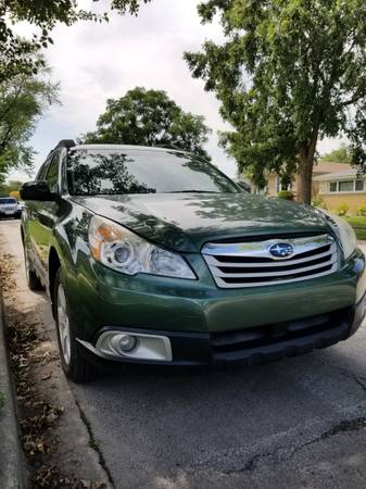 2011 subaru outback for lease/weekly for sale in Chicago, IL – photo 4