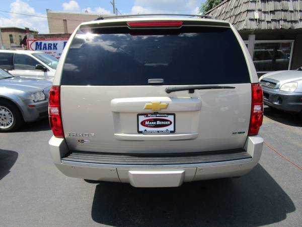 2012 Chevrolet Tahoe LTZ **BEAUTIFUL, LTZ PACKAGE!!** for sale in rockford, IA – photo 4