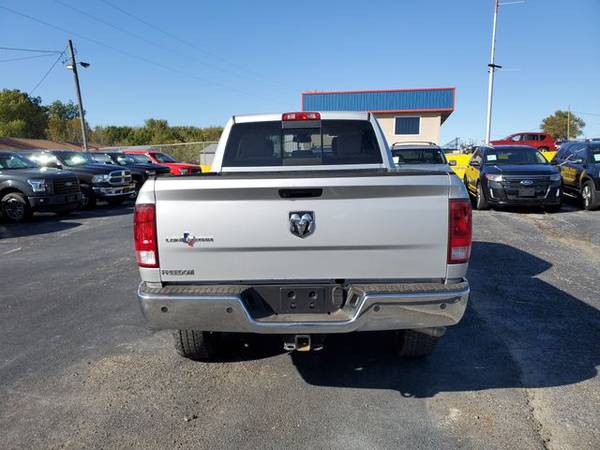 2015 Ram 2500 Crew Cab 4WD SLT Pickup 4D 6 1/3 ft Trades Welcome Finan for sale in Harrisonville, MO – photo 15