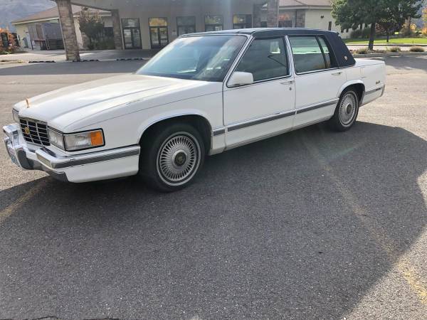 1993 Cadillac DeVille and Snow Tires for sale in Wenatchee, WA