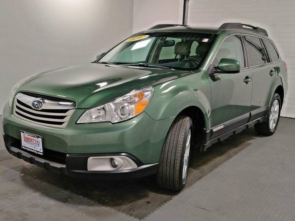 2011 Subaru Outback 2.5i Premium Financing Options Available!!! -... for sale in Libertyville, IL – photo 3
