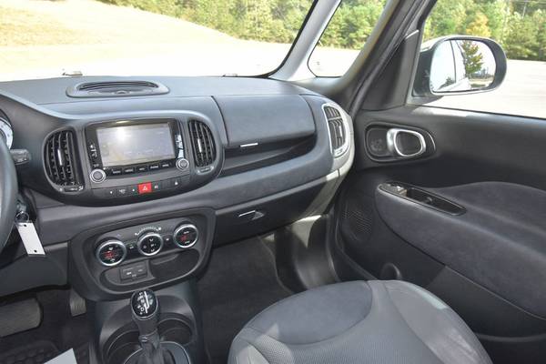 2014 *FIAT* *500L* *5dr Hatchback Lounge* Grigio Scu for sale in Gardendale, AL – photo 9