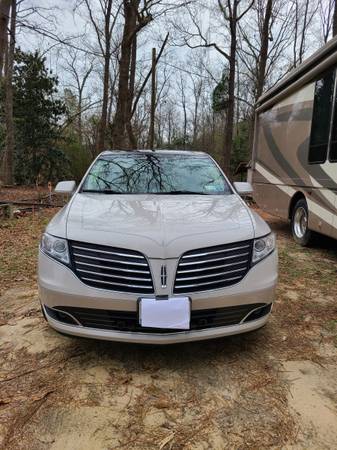 2019 lincoln mkt awd reserve 30k miles for sale in Hartsville, SC – photo 5