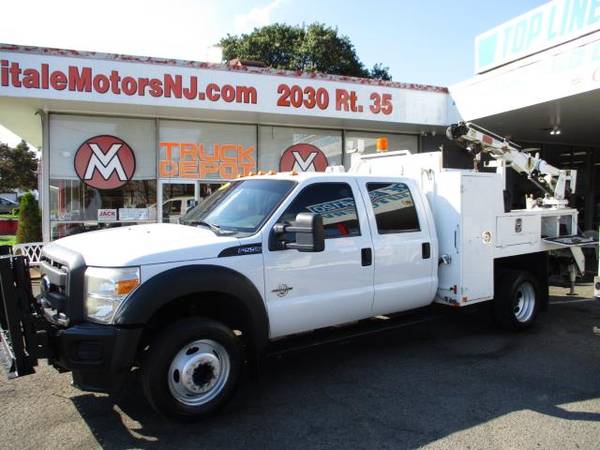 2013 Ford F-550 CREW CAB ** 3,200 LB CRANE TRUCK ** DIESEL 52K MIL -... for sale in south amboy, WV – photo 2