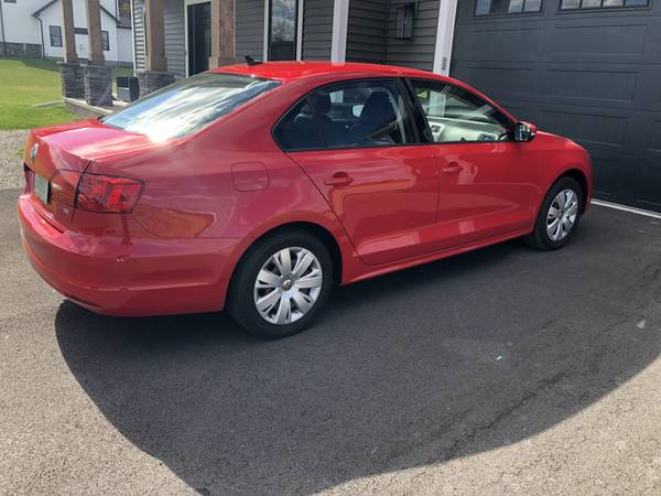 2014 VW Jetta NO RUST 7, 300 OBO - - by dealer for sale in Le Roy, NY – photo 5