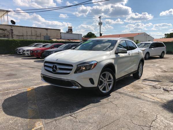 2015 MERCEDES BENZ GLA250 $0 DOWN AVAILABLE for sale in Hallandale, FL – photo 4