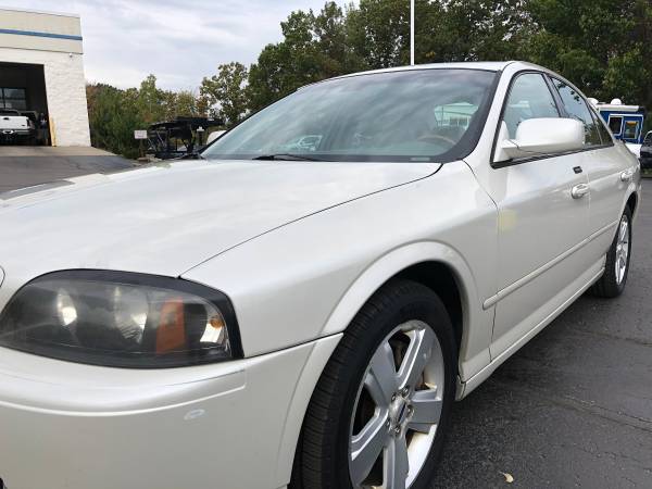 Accident Free! 2006 Lincoln LS! Great Deal! for sale in Ortonville, OH – photo 9
