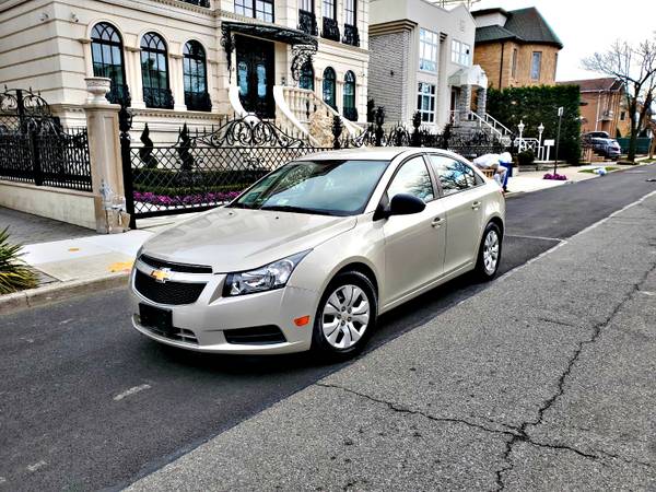 2014 Chevrolet Cruze LS 1-Owner Clean/Relaible 4dr Sedan - cars & for sale in Brooklyn, NY