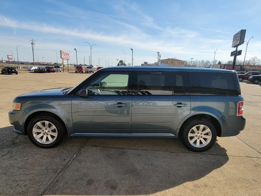 2010 Ford Flex SE for sale in Waterloo, IA – photo 4