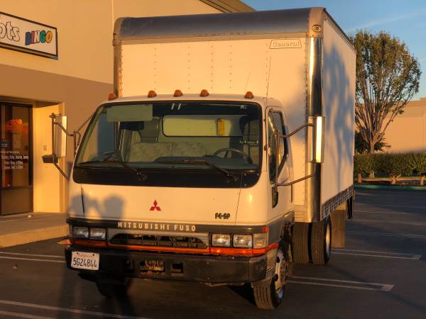 1996 Mitsubishi Fuso box truck for sale in San Leandro, CA – photo 2