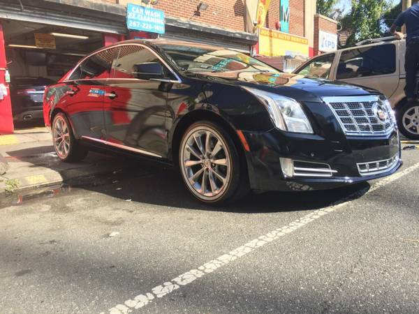 2013 CADILAC XTS RUNS GREAT NO ISSUES for sale in Philadelphia, PA