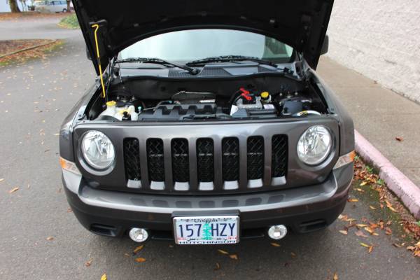 2016 Jeep Patriot 4x4 - One Owner - Super Nice!!! - cars & trucks -... for sale in Corvallis, OR – photo 19