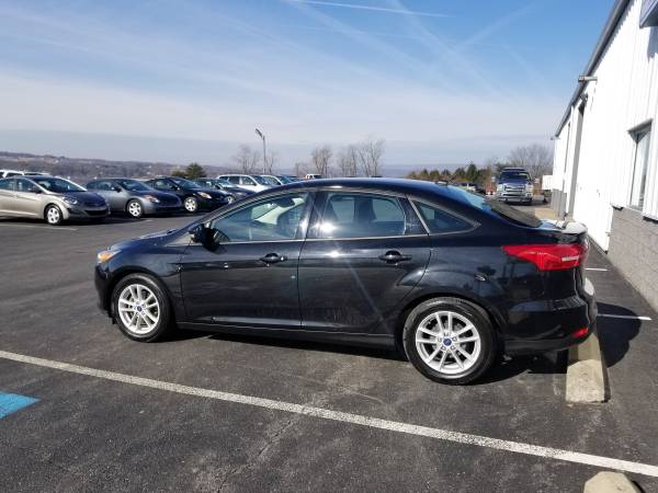 2015 Ford Focus SE 67k (RED HILL AUTO SALES) for sale in Newport, PA – photo 4