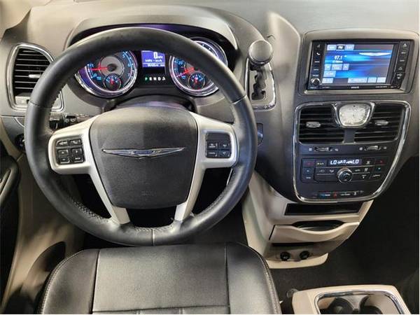 2015 Chrysler Town and Country Touring - mini-van for sale in Lakeland, FL – photo 22