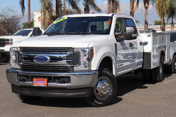 2019 Ford F350 F-350 XLT Diesel Dually Crew Cab Utility Truck #33961... for sale in Fontana, CA – photo 3