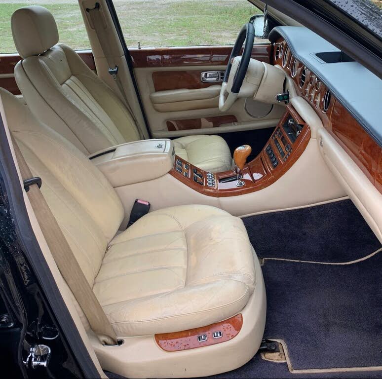 2003 Bentley Arnage R RWD for sale in Other, MA – photo 16