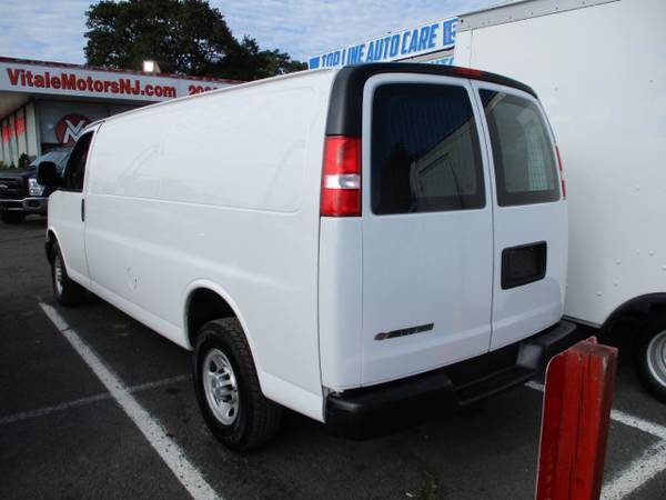 2017 Chevrolet Express 2500 Cargo Extended for sale in south amboy, NJ – photo 3