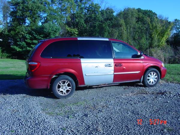 2006 Town / Country Van for sale in Harmony, PA