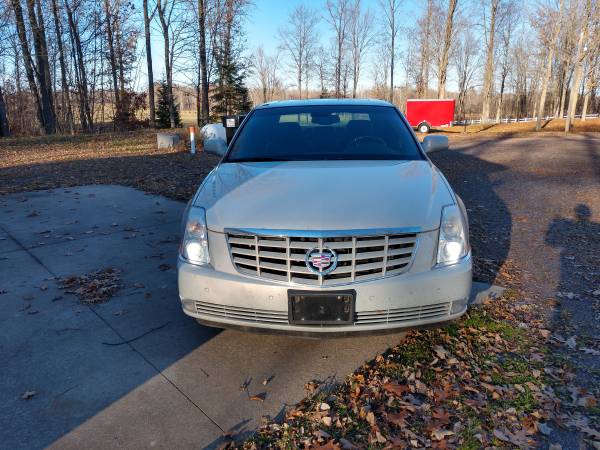 2007 Cadillac DTS for sale in Holcombe, WI – photo 2