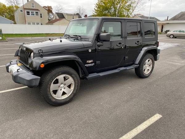 2009 Jeep Wrangler Unlimited 4WD 4dr Sahara -EASY FINANCING... for sale in Bridgeport, NY – photo 2