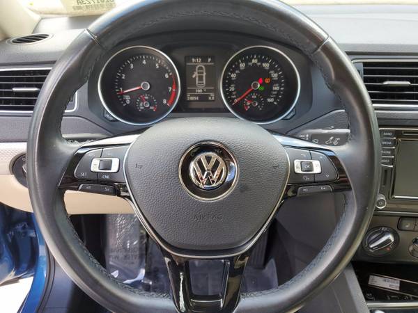 2017 *Volkswagen* *Jetta* *1.4T SE Automatic* Silk B - cars & trucks... for sale in Coconut Creek, FL – photo 19