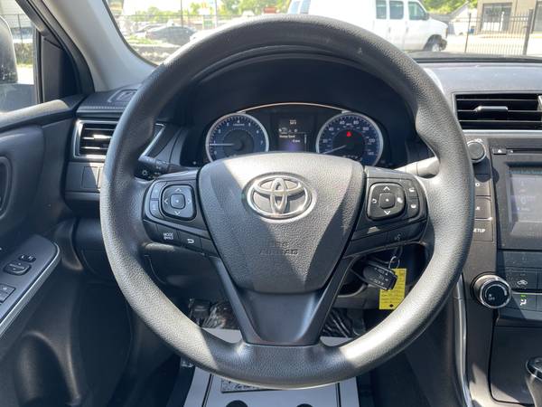 SOLD) 2017 TOYOTA CAMRY LE - - by dealer - vehicle for sale in Nashville, KY – photo 11