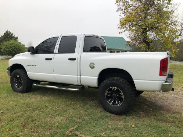 2004 Dodge Ram 1500 - 4x4 - 5 speed Manual! - 4WD for sale in Greenbrier, AR – photo 3