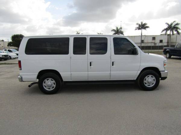 2011 Ford E-Series Wagon E-350 E350 12 Passenger Extendeded Van for sale in Opa-Locka, FL – photo 9