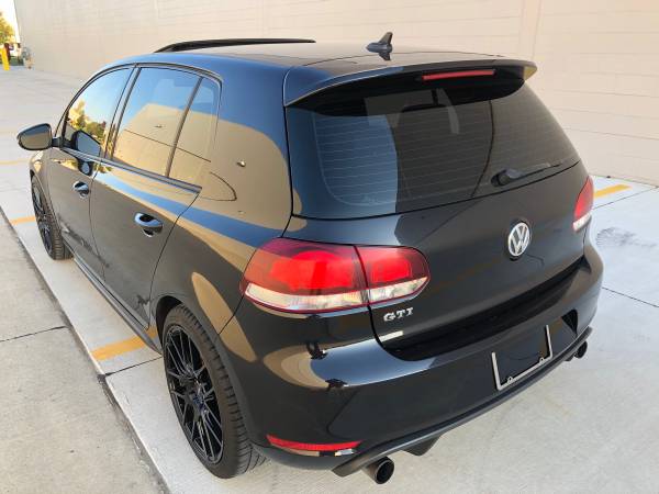 2014 Volkswagen GTI**Black on Black**Navigation**6 Speed Manual for sale in Utica, MI – photo 5