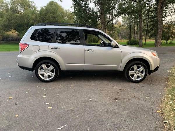 2010 Subaru Forester - Financing Available! - cars & trucks - by... for sale in Kalispell, MT – photo 5