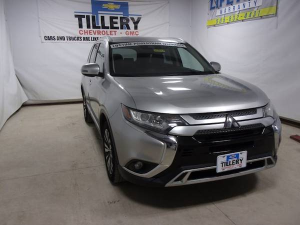 2020 Mitsubishi Outlander SEL - - by dealer - vehicle for sale in Moriarty, NM – photo 2