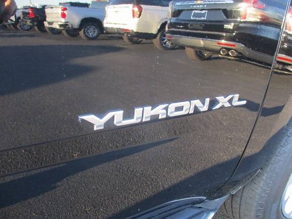 2019 GMC Yukon XL SLT suv Black - cars & trucks - by dealer -... for sale in Swansboro, NC – photo 9