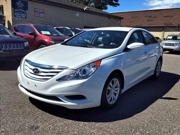 2011 Hyundai Sonata GLS Auto - - by dealer - vehicle for sale in Other, NY – photo 3