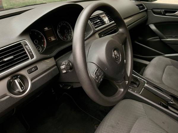 One owner vw passat for sale in Chicago, IL