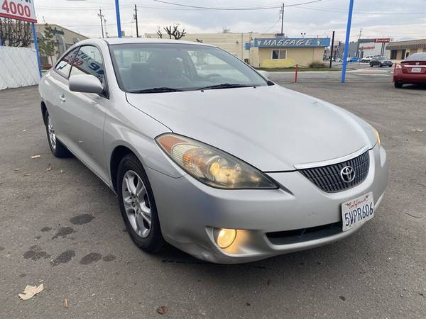 2006 Toyota Camry Solara SE - - by dealer - vehicle for sale in Bakersfield, CA – photo 2