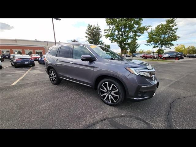2019 Honda Pilot Touring 8-Passenger for sale in Brookfield, WI – photo 9