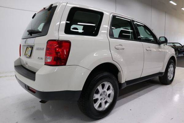 2010 Mazda Tribute I Sport 4WD for sale in CHANTILLY, District Of Columbia – photo 2