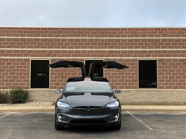 2017 Tesla Model X 75D: ONE Owner ** AWD ** AUTO PILOT ** AMAZING... for sale in Madison, WI – photo 7