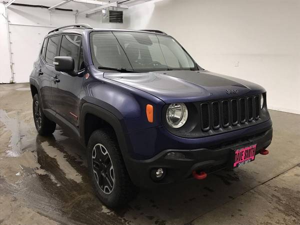 2016 Jeep Renegade 4x4 4WD SUV Trailhawk - - by dealer for sale in Kellogg, MT – photo 2