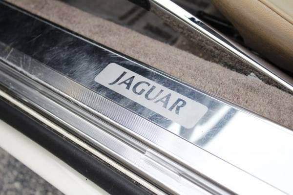 1988 Jag Jaguar XJS V12 coupe White for sale in Villa Park, IL – photo 12